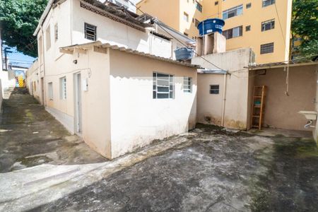 Casa à venda com 70m², 4 quartos e 1 vaga Casa à venda com 70m², 4 quartos e 1 vagaCasa 2 - Lavanderia