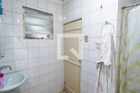 Casa à venda com 70m², 4 quartos e 1 vaga Casa à venda com 70m², 4 quartos e 1 vagaCasa 1 - Banheiro