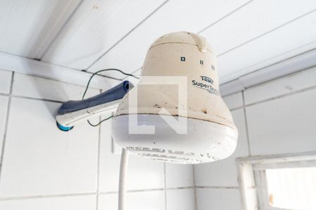 Casa à venda com 70m², 4 quartos e 1 vaga Casa à venda com 70m², 4 quartos e 1 vagaCasa 2 - Banheiro Detalhe