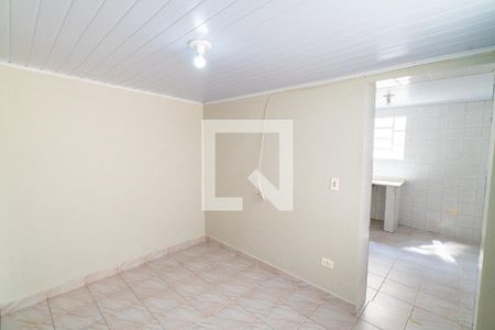 Casa à venda com 70m², 4 quartos e 1 vaga Casa à venda com 70m², 4 quartos e 1 vagaCasa 2 - Sala
