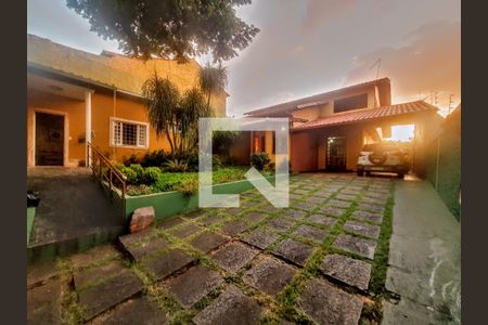 Casa à venda com 227m², 3 quartos e 4 vagasGaragem