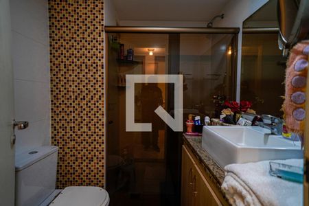 Apartamento à venda com 110m², 3 quartos e 1 vagaBanheiro da Suíte