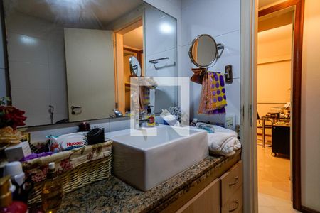 Apartamento à venda com 110m², 3 quartos e 1 vagaBanheiro Social