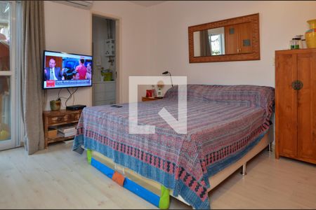 Apartamento à venda com 236m², 3 quartos e 2 vagas Apartamento à venda com 236m², 3 quartos e 2 vagasQuarto 3