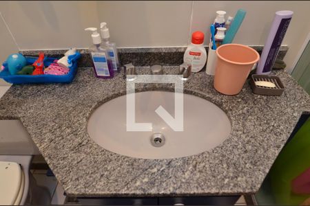 Apartamento à venda com 236m², 3 quartos e 2 vagas Apartamento à venda com 236m², 3 quartos e 2 vagasBanheiro do Quarto 2