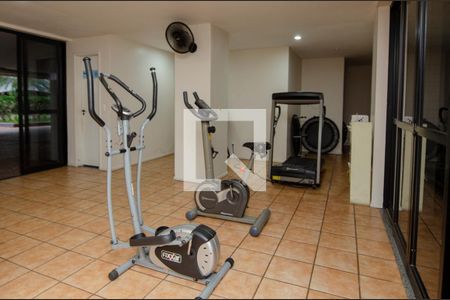 Apartamento à venda com 236m², 3 quartos e 2 vagas Apartamento à venda com 236m², 3 quartos e 2 vagasÁrea comum