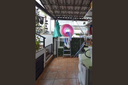 Apartamento à venda com 236m², 3 quartos e 2 vagas Apartamento à venda com 236m², 3 quartos e 2 vagasDespensa