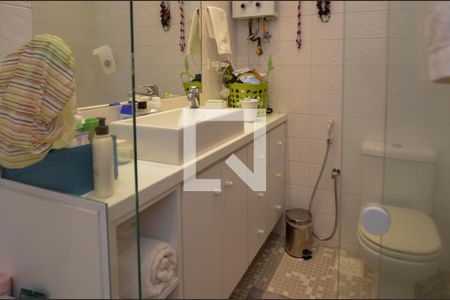 Apartamento à venda com 236m², 3 quartos e 2 vagas Apartamento à venda com 236m², 3 quartos e 2 vagasBanheiro do Quarto 3