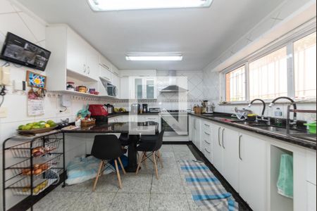 Casa à venda com 300m², 3 quartos e 4 vagasCozinha