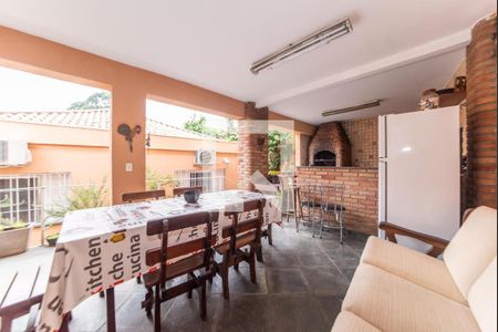 Casa à venda com 300m², 3 quartos e 4 vagasEspaço Gourmet