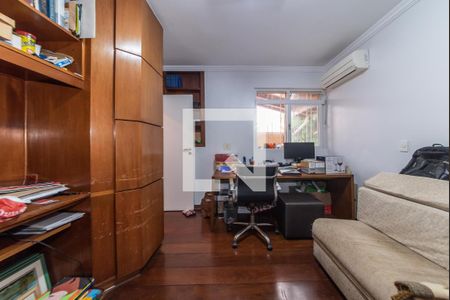 Casa à venda com 300m², 3 quartos e 4 vagasQuarto 1