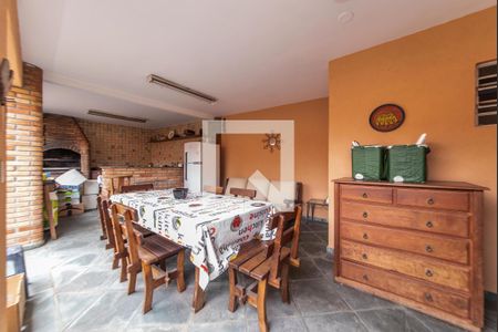 Casa à venda com 300m², 3 quartos e 4 vagasEspaço Gourmet