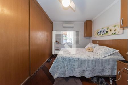 Casa à venda com 300m², 3 quartos e 4 vagasSuíte