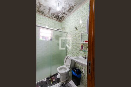 Casa à venda com 150m², 3 quartos e 2 vagas Casa à venda com 150m², 3 quartos e 2 vagasBanheiro