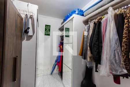 Casa à venda com 150m², 3 quartos e 2 vagas Casa à venda com 150m², 3 quartos e 2 vagasQuarto 3