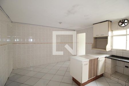 Casa à venda com 220m², 2 quartos e 1 vagaCozinha