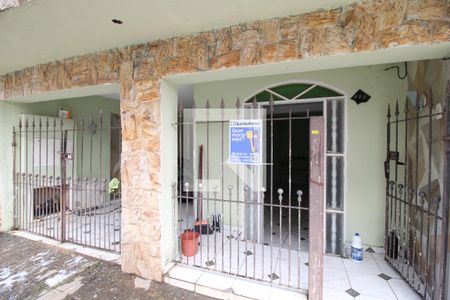 Casa à venda com 220m², 2 quartos e 1 vagaFachada