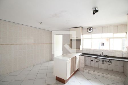 Casa à venda com 220m², 2 quartos e 1 vagaCozinha