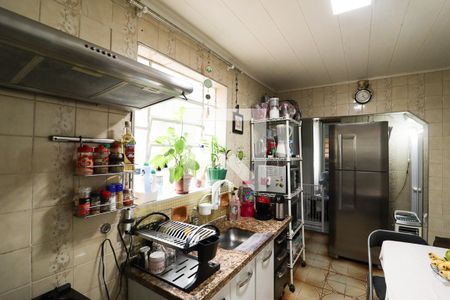 Casa à venda com 160m², 2 quartos e 2 vagasCozinha