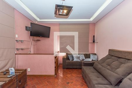 Apartamento à venda com 200m², 4 quartos e 2 vagas Apartamento à venda com 200m², 4 quartos e 2 vagasSala 2