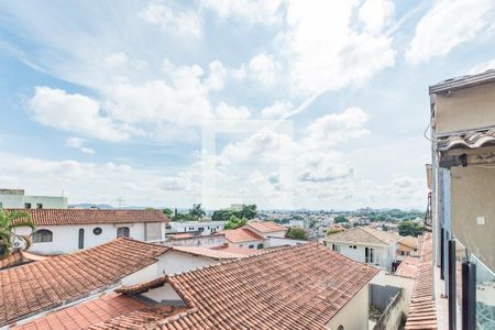 Apartamento à venda com 200m², 4 quartos e 2 vagas Apartamento à venda com 200m², 4 quartos e 2 vagasÁrea externa