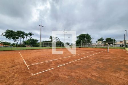 Casa de condomínio para alugar com 240m², 4 quartos e 2 vagas Casa de condomínio para alugar com 240m², 4 quartos e 2 vagasQuadra Esportiva