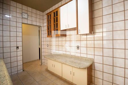 Casa de condomínio para alugar com 240m², 4 quartos e 2 vagas Casa de condomínio para alugar com 240m², 4 quartos e 2 vagasCozinha