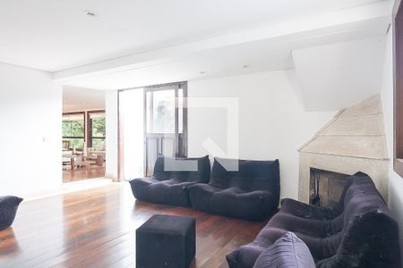 sala de visitas de casa de condomínio à venda com 4 quartos, 432m² em Estância Serrana, Nova Lima