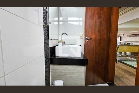 Apartamento à venda com 150m², 3 quartos e 2 vagasBanheiro 2