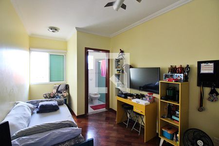 Casa à venda com 213m², 3 quartos e 3 vagasSuíte 3