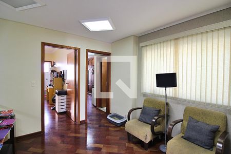 Casa à venda com 213m², 3 quartos e 3 vagasHall das Suítes 