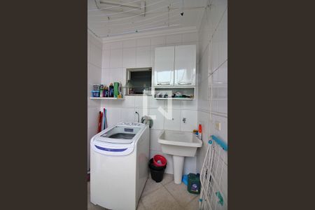 Casa à venda com 213m², 3 quartos e 3 vagasÁrea de Serviço