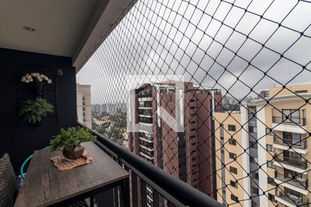 Varanda de apartamento à venda com 3 quartos, 101m² em Indianópolis, São Paulo
