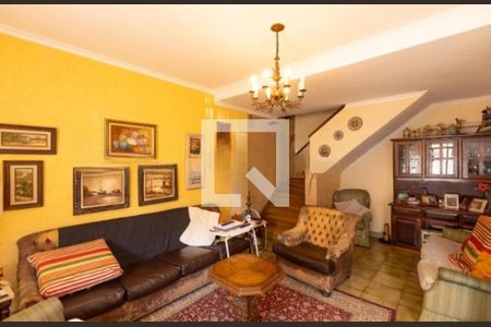 Casa à venda com 252m², 4 quartos e 4 vagas