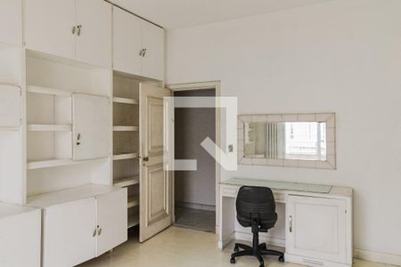 Apartamento para alugar com 383m², 4 quartos e 2 vagas Apartamento para alugar com 383m², 4 quartos e 2 vagasQuarto 3