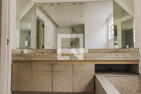 Apartamento para alugar com 383m², 4 quartos e 2 vagas Apartamento para alugar com 383m², 4 quartos e 2 vagasQuarto 4 - Suíte