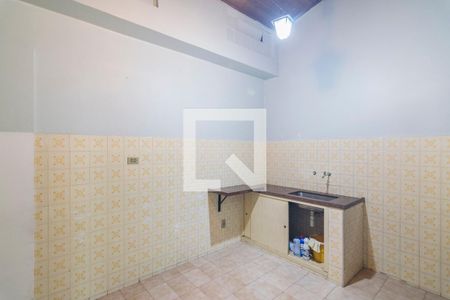 Casa para alugar com 250m², 3 quartos e 2 vagas Casa para alugar com 250m², 3 quartos e 2 vagasCozinha