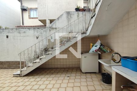 Casa de condomínio à venda com 256m², 3 quartos e 1 vaga1º Pav - Área de Serviço