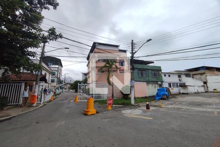 Casa de condomínio à venda com 256m², 3 quartos e 1 vagaFachada