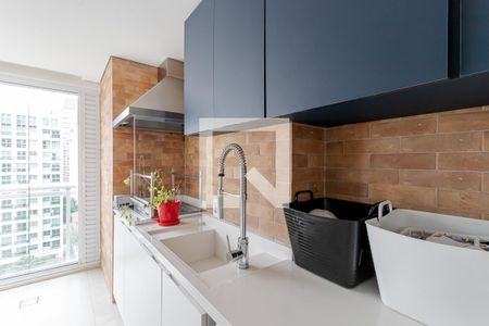 Apartamento à venda com 74m², 1 quarto e 2 vagasSala/Cozinha/Área de Serviço