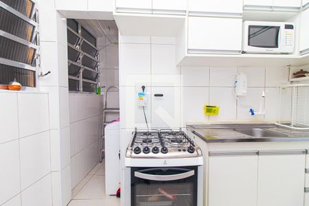 Apartamento à venda com 44m², 1 quarto e sem vaga Apartamento à venda com 44m², 1 quarto e sem vagaCozinha
