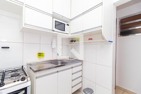 Apartamento à venda com 44m², 1 quarto e sem vaga Apartamento à venda com 44m², 1 quarto e sem vagaCozinha