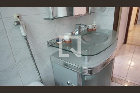 Casa de condomínio à venda com 144m², 4 quartos e 1 vagaBanheiro Suite