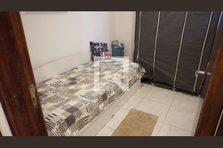 Casa de condomínio à venda com 144m², 4 quartos e 1 vagaQuarto 2
