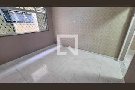 Sala de apartamento para alugar com 2 quartos, 70m² em Gonzaga, Santos