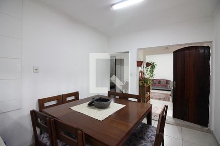 Casa à venda com 140m², 2 quartos e 2 vagasCopa e Cozinha 