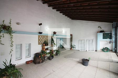 Casa à venda com 140m², 2 quartos e 2 vagasGaragem