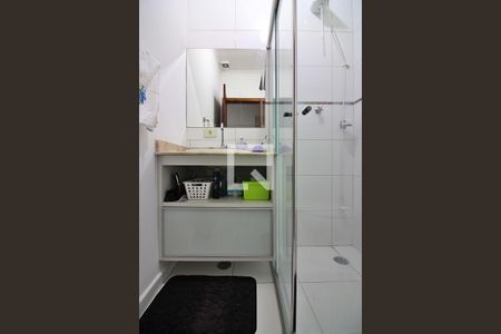 Casa à venda com 140m², 2 quartos e 2 vagasBanheiro Social