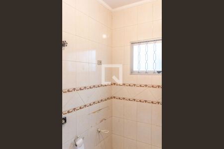 Casa à venda com 143m², 5 quartos e 3 vagasBanheiro 1