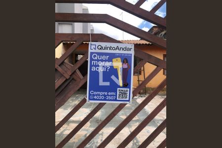 Casa à venda com 143m², 5 quartos e 3 vagasFachada